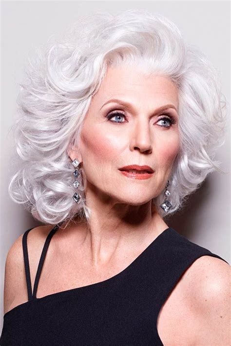38 Modern Hairstyles For Women Over 60 To Keep Up With Trends Over 60