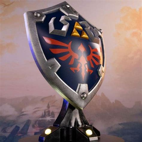 The Legend Of Zelda Breath Of The Wild Hylian Shield Statue פסל