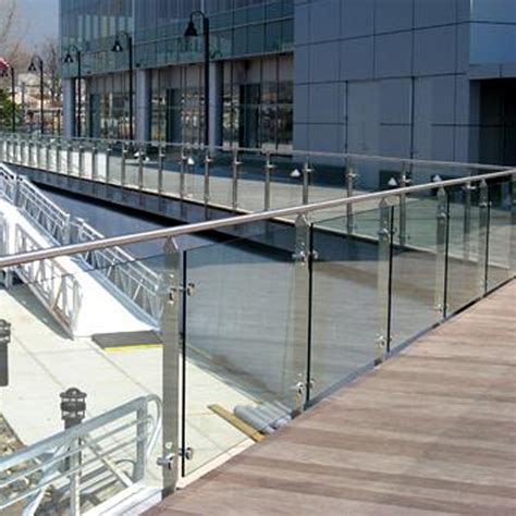 Wholesale Factory Price Stainless Steel Railing Balustrade Glass