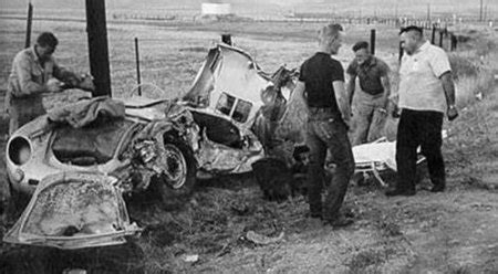 James dean car crash site. The Mysterious Disappearance Of James Dean's Porsche