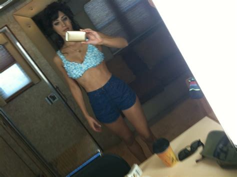 Lizzy Caplan Leaked The Fappening 9 Photos Thefappening