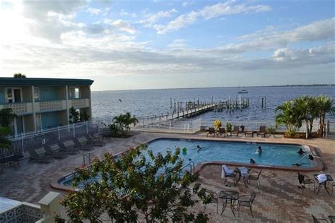 Punta Gorda Waterfront Hotel And Suites Compare Deals