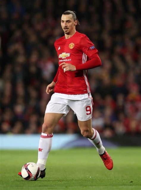 Salary, married, wedding, spouse, family. Zlatan Ibrahimovic Net Worth (Updated at June 2018)