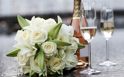 Bouquet, champagne and stemware for wedding - HD wallpaper download ...