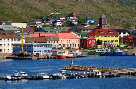 Lîle Saint Pierre Et Miquelon La Visite De Lîle Sur Le Phare Spm