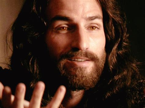 Jim Caviezel pode voltar ao papel de Jesus na sequência de A Paixão de