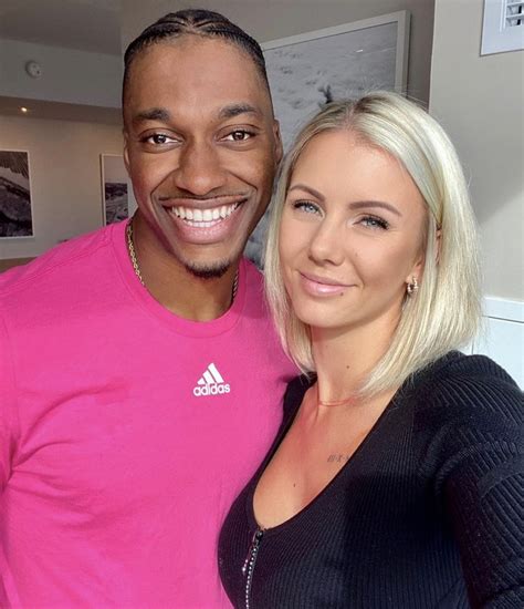 Robert Griffin Iii And Wife Grete Heat Up Instagram With Workout Video