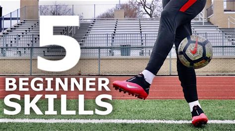 5 Easy Beginner Jugglingfreestyle Skills Learn These Simple Football