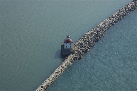 Ashtabula Harbor Light Lighthouse In Harbor Oh United States