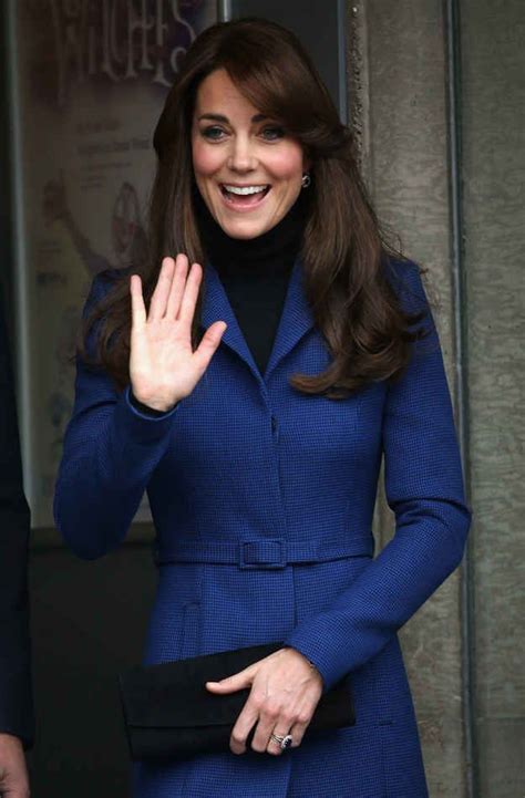 Kate Middleton Has A Strange Wave And It Needs To Be Addressed