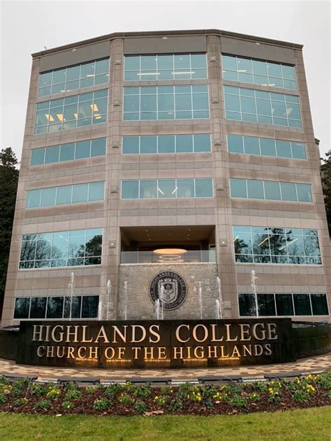 Highlands College