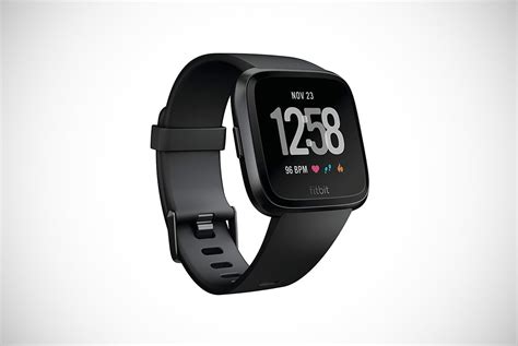 Best Fitbit For Men | Reviews of the Best Fitbits For Men ...