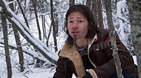 Alaskan Bush People Bear Brown Forages For Food In Restaurants These