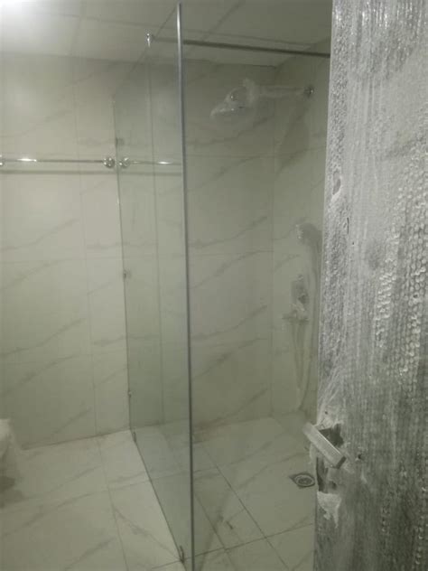 floor mount bathroom shower glass partition shape quadrant at rs 420 sq ft in meerut