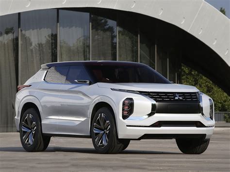 Mitsubishi Teases New Electric Concept Carbuzz