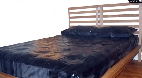 Save yourself and that mattress! Rubber Bed Sheet for Kinky PLAY! - BootedRAY