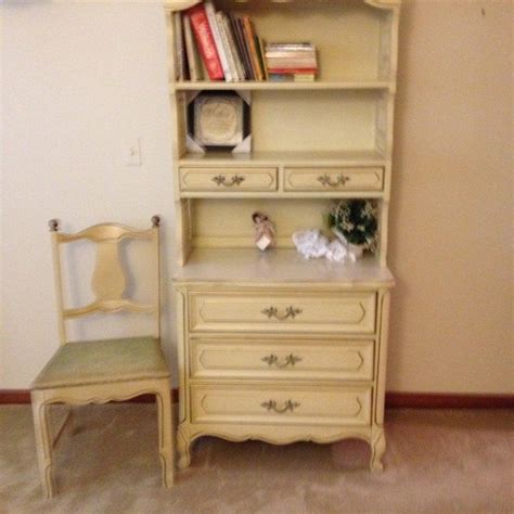 The different setups including white vintage bedroom furniture imply the different nuance to your room. I have Henry Link french provincial antique white with ...