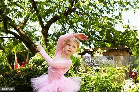 Girl Ballet Backyard Photos And Premium High Res Pictures Getty Images