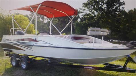 Lowe Sd224 Sport Deck Boat For Sale From Usa