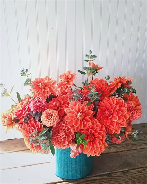 4.7 out of 5 stars 15. "Living Coral" Floral Inspiration for Pantone's Color of ...