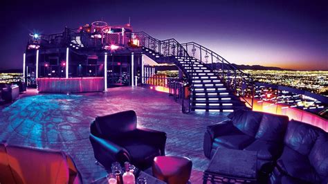 Atomic liquors is vegas' oldest freestanding bar, named for a time when customers watched atomic blasts from the roof, was originally built in 1945 and was filled with new upholstery, lighting, a marbled bar top, and leather and velvet seating, vesper has long been a haven for creative mixologists. VooDoo Rooftop Nightclub - Rio Las Vegas