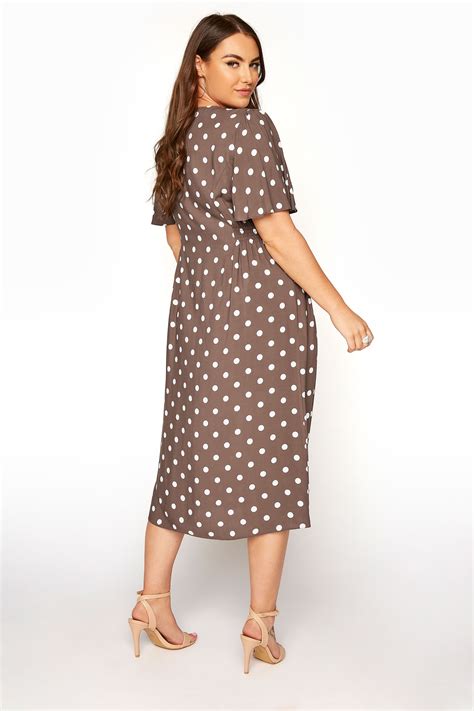 Yours Womens Curve Brown Polka Dot Button Through Midaxi Dress Plus