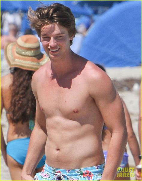 patrick schwarzenegger shirtless fun in the sun patrick schwarzenegger photo 30037783 fanpop