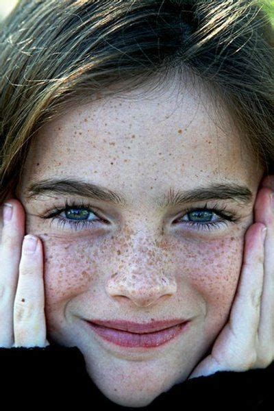 Freckles Face Portrait Beautiful Freckles Freckles Girl