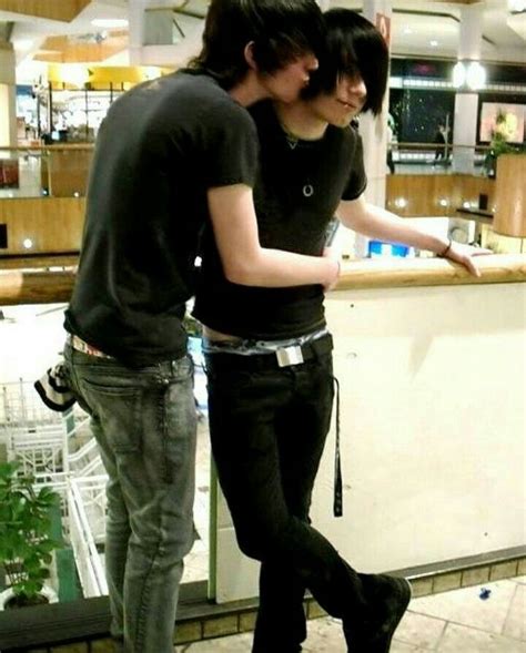 Pin By Addi On Pinterest Likes Cute Emo Couples Cute Emo Guys Hot