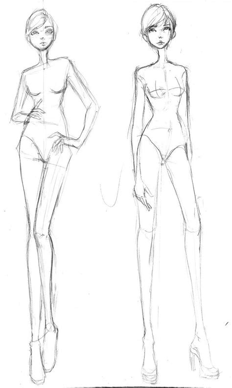 Pin By Isabella Scalabrin On Poses Fashion Model Sketch Fashion