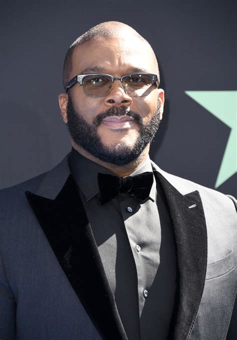 Tyler Perry Childhood Rise To Fame And Career And Hot Gossip
