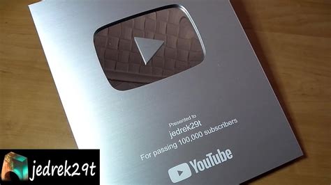 Silver Play Button Youtube 100 000 Subscriptions Youtube