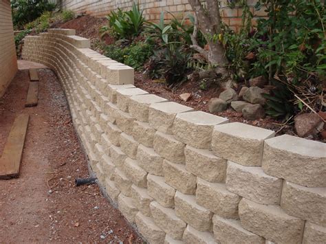 Australian Retaining Walls Windsor Concrete Link Block Retaining Wall
