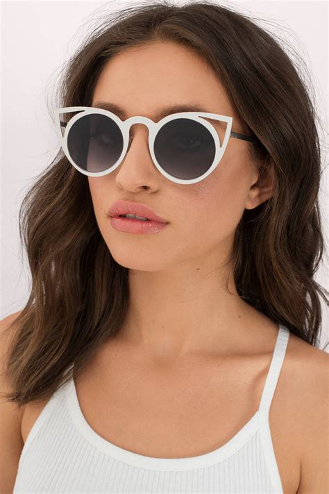 Nevi Laser Cut Cat Eye Sunglasses In Silver 3 Tobi Us