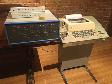 Filealtair 8800 And Model 33 Asr Teletype  Wikimedia Commons
