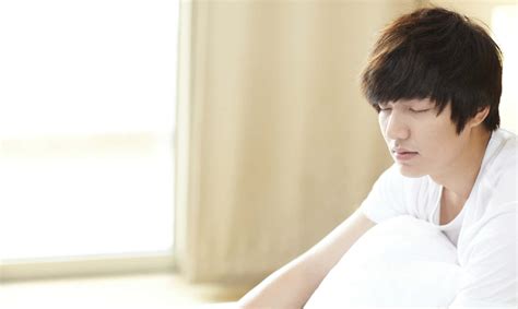 Download Captivating portrait of renowned Korean actor, Lee Min Ho