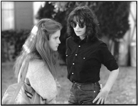 Amy Heckerling Directs Jennifer Jason Leigh On The Set Of Fast Times At