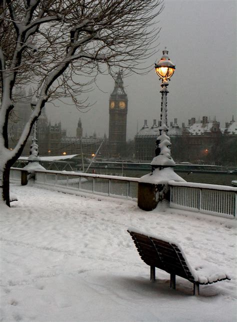 A Wintry Big Ben In The Snow Snow In London Very Exciting Flickr