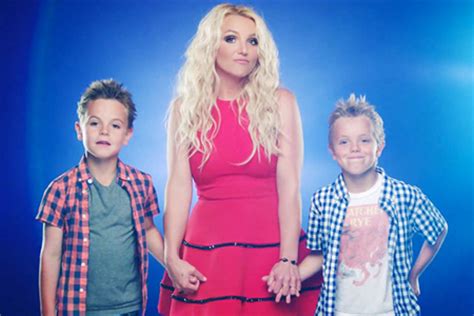 Kevin federline won full custody of sean and jayden and britney spears got visitation rights. Britney Spears Biography | Baby Boy | Pic | Wedding | My ...