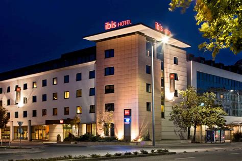 Lista di città e comuni della romania ordinati in base ai censimenti del 2002 e del 2011. Ibis Gyor | Modern Hotel in Gyor