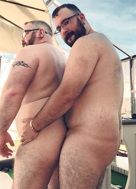 Naked Chubs And Bears On The Beach Pics Xhamstersexiezpix Web Porn