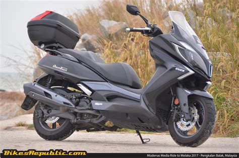 Find nearest store, contact dealer and get the best price quote. 2016 Kymco Downtown 250i - First Ride Impressions ...
