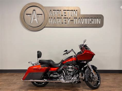 Pre Owned 2018 Harley Davidson Cvo Road Glide Custom In Appleton 8362