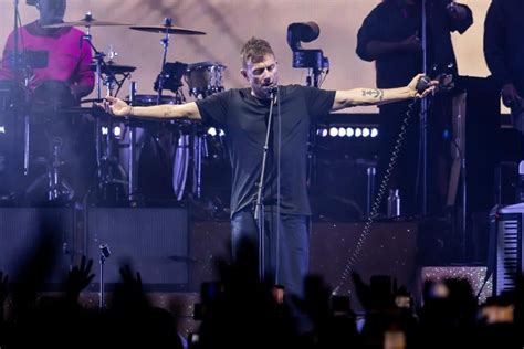 Concert Review Gorillaz Deliver An Electrifying Performance On First U
