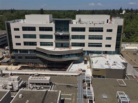 UC Davis Medical Center - North Hospital Addition - Kodiak Roofing