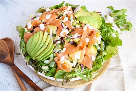 Lauwwarme Salade Met Gerookte Zalm Koken Met Familie