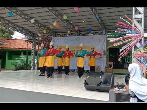 Tari indang (dinding ba dinding ). Tari Dinding Badinding (Indang) - Festival Seni Budaya ...