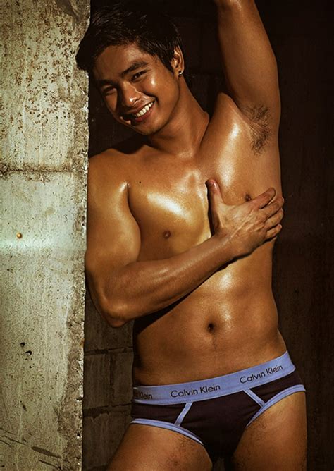 Pinoy Male Power Sexiest Photos Online Coco Martin