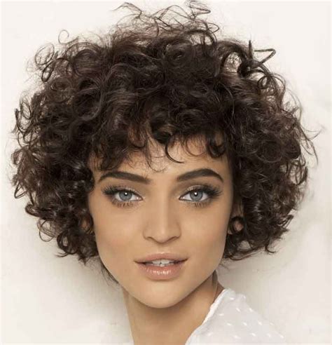 What S The Best Material For Curling By Hair Type Short Curly Hair
