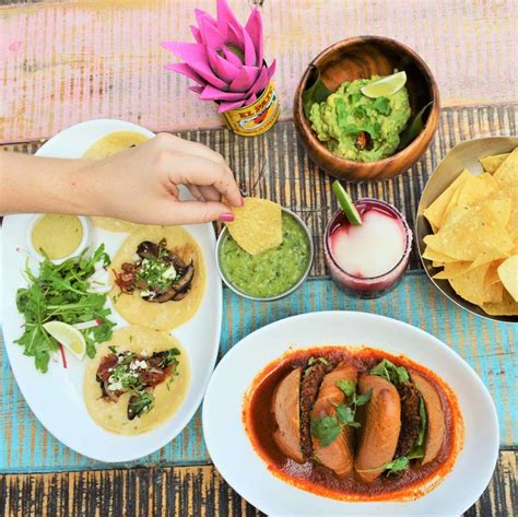 Authentic and local mexican food. Best Mexican Restaurants in Dallas: Where to Find the Best ...